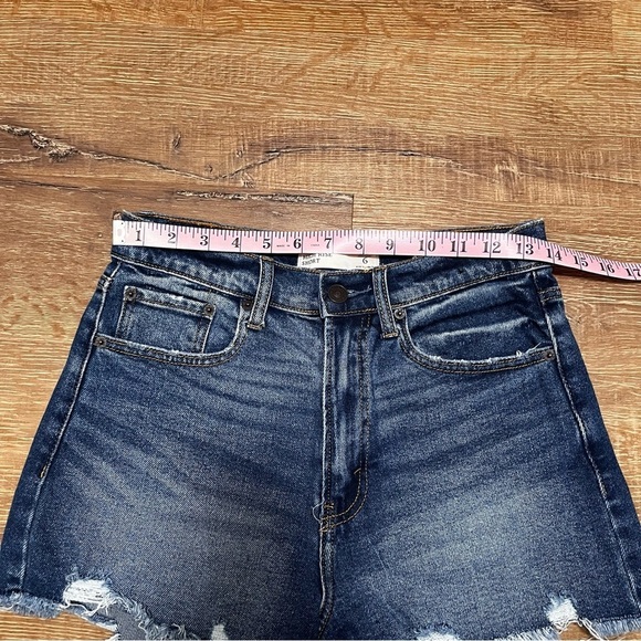 ABERCROMBIE & FITCH High Rise Denim Cut Off Jean Shorts Size 28 - Picture 7 of 9